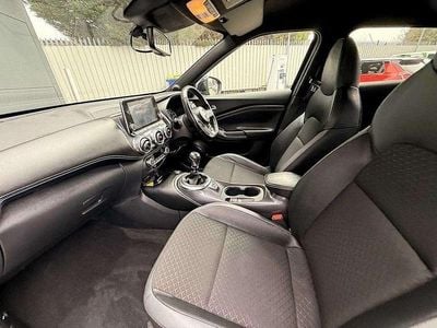 Used Nissan Juke N-Connecta 112 HP (82 kW) 2023 Black SUV