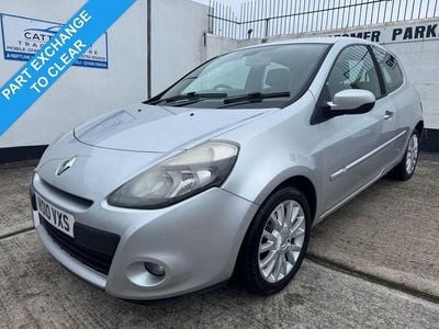 Used Renault Clio II Dynamique 75 HP (55 kW) 2010 Silver Hatchback