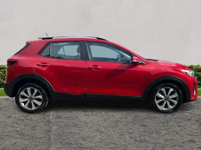 Used Kia Stonic 2022 Red SUV