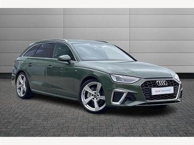 Begagnad Audi A4 S-Line 204 HK (150 kW) 2024 Grön Kombi