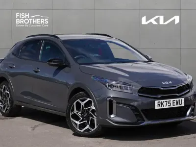Usado Kia XCeed GT-Line 112 CV (82 kW) 2025 Gris SUV