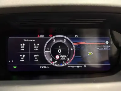 Begagnad Land Rover Discovery Sport SE Dynamic 180 HK (132 kW) 2019 Grå SUV