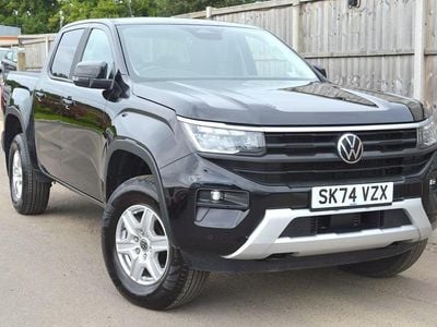 Begagnad VW Amarok Life 2024 Svart Pickup