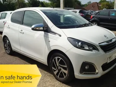Used Peugeot 108 Collection 72 HP (52 kW) 2018 White Hatchback