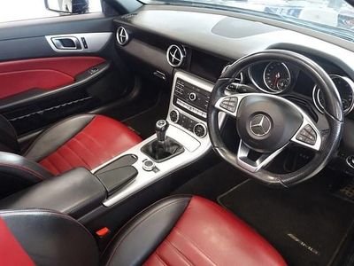 Used Mercedes SLC180 AMG line 156 HP (114 kW) 2019 Black Cabriolet