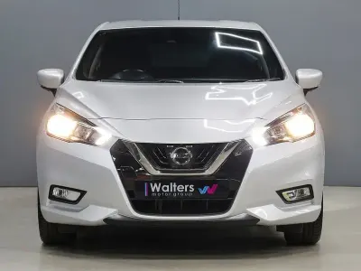 Used Nissan Micra N-Connecta 90 HP (66 kW) 2017 Silver Hatchback