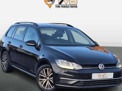 Black Used 2018 VW Golf VII SE Estate | £5,495 (Fair price)
