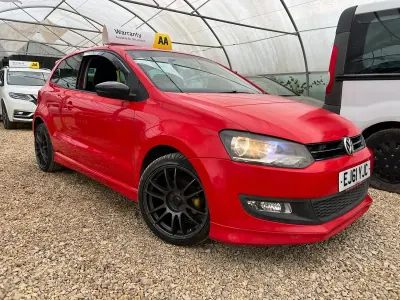 Begagnad VW Polo Match 60 HK (44 kW) 2011 Röd Halvkombi