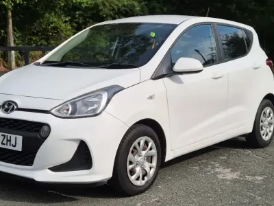 Used Hyundai i10 SE 2017 White Hatchback