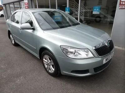 Używany Skoda Octavia SE 102 KM (75 kW) 2011 Zielony Hatchback