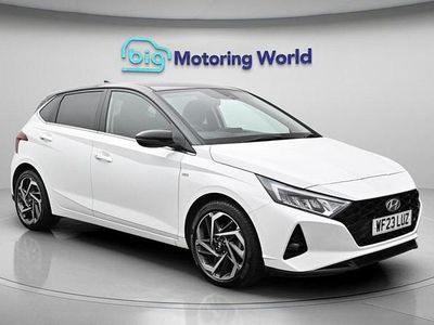 Used Hyundai i20 Ultimate 100 HP (73 kW) 2023 White Hatchback