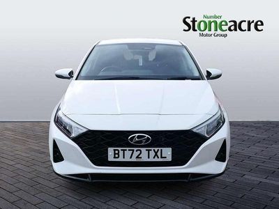 Used Hyundai i20 Premium 100 HP (73 kW) 2022 White Hatchback