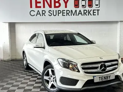 Used Mercedes GLA200 AMG line 136 HP (100 kW) 2015 White SUV