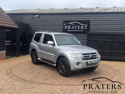 Used Mitsubishi Shogun 197 HP (144 kW) 2012 Silver SUV
