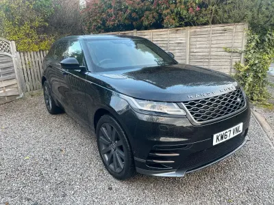 Second-hand Land Rover Range Rover Velar HSE Dynamic 240 CP (176 kW) 2017 Negru SUV