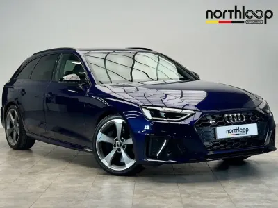 Used Audi A4 Black Edition 347 HP (255 kW) 2020 Blue Estate