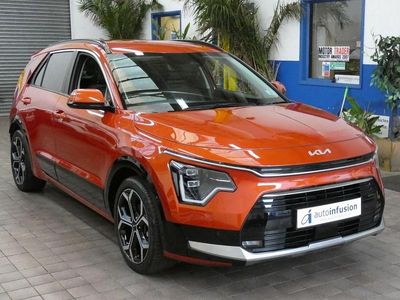 Used Kia Niro 180 HP (132 kW) 2023 Orange SUV