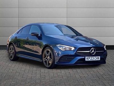 Begagnad Mercedes CLA200 AMG Line Premium 163 HK (119 kW) 2023 Blå Sportkupé