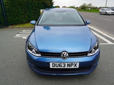 Begagnad VW Golf VII 2014 Halvkombi