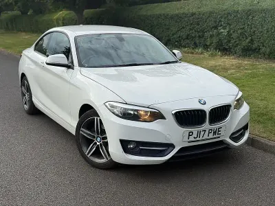 Used BMW 218 Sport Line 136 HP (100 kW) 2017 White Coupe
