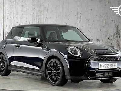 Used Mini Cooper S Exclusive 176 HP (129 kW) 2022 Blue/black Hatchback