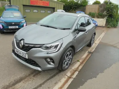 Gebraucht Renault Captur Techno 91 PS (66 kW) 2024 Grau SUV