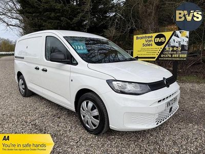Begagnad VW Caddy S 102 HK (75 kW) 2022 Vit Minibuss