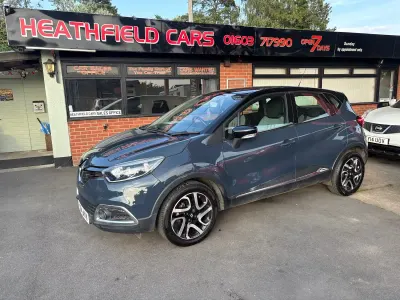 Used Renault Captur Dynamique 90 HP (66 kW) 2014 Blue SUV