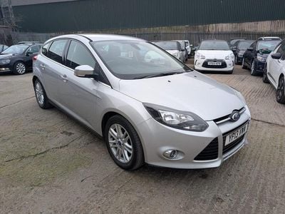 Used Ford Focus Titanium 115 HP (84 kW) 2013 Silver Hatchback