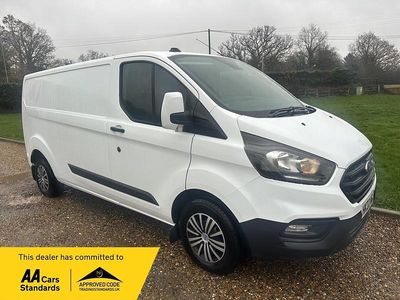 White Used 2022 Ford Transit Custom Trend Van | £13,790 (Super price)