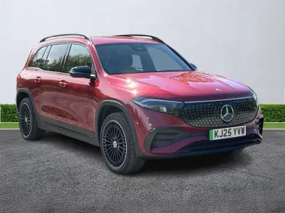 Begagnad Mercedes EQB250+ Urban 139 kW (190 HK) 2025 Röd SUV