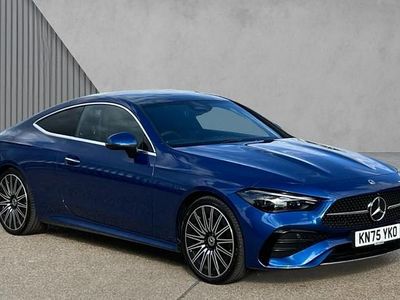 Usado Mercedes CLE300 AMG Line Premium Plus 258 HP (189 kW) 2025 Azul Coupé