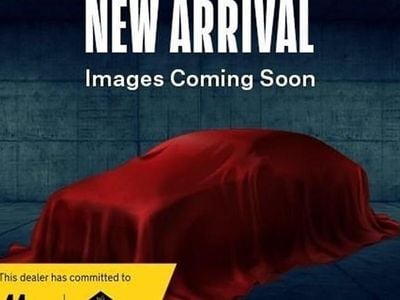 Blue Used 2018 Vauxhall Astra Design Edition Estate | £7,690 (Fair price)