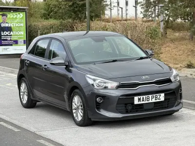 Used Kia Rio 98 HP (72 kW) 2018 Grey Hatchback
