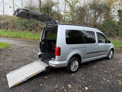 Used VW Caddy Maxi Life Life 114 HP (83 kW) 2021 Silver MPV