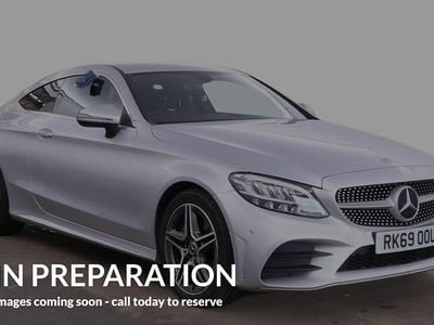 Usado Mercedes C200 AMG line 184 HP (135 kW) 2019 Prateado Coupé