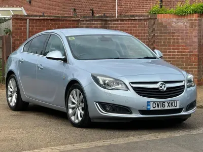 Used Vauxhall Insignia Elite 170 HP (125 kW) 2016 Silver Hatchback