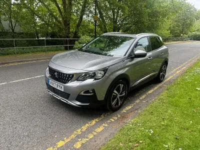 Gebraucht Peugeot 3008 Allure 120 PS (88 kW) 2017 Grau SUV