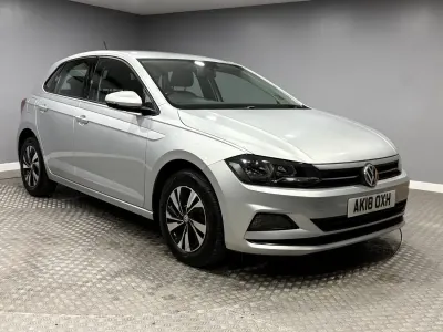 Begagnad VW Polo SE 95 HK (69 kW) 2018 Silver Halvkombi