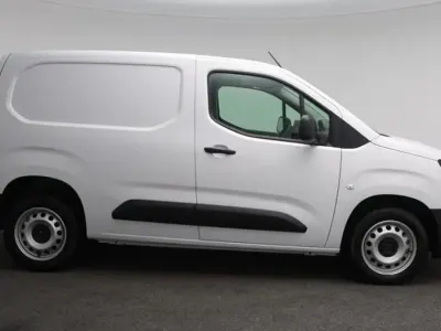 New Peugeot Partner S 131 HP (96 kW) 2026 White MPV