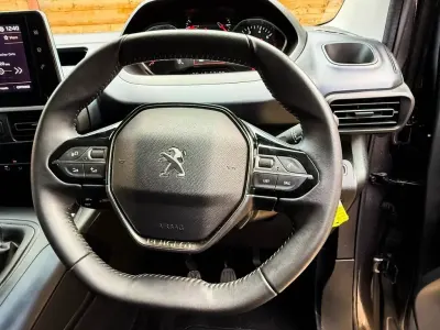 Used Peugeot Rifter Allure 2022 Grey MPV
