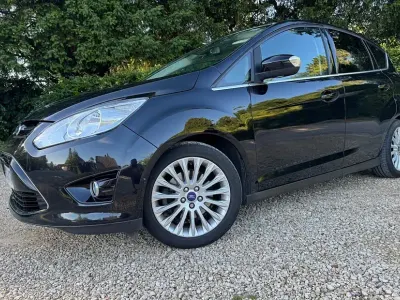 Used Ford C-MAX Titanium 2015 Black MPV