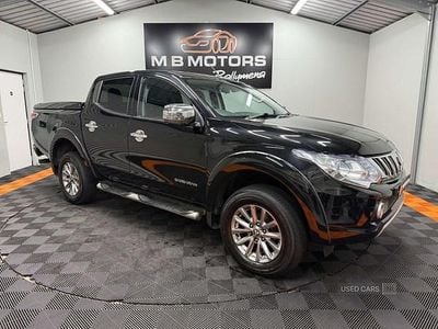 Used Mitsubishi L200 2016 Black Pickup