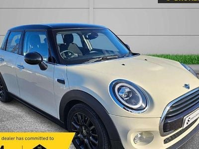 Used Mini Cooper Hatch 136 HP (100 kW) 2018 White Hatchback
