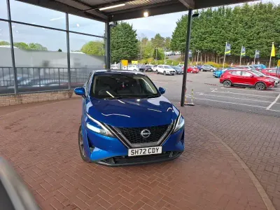 Używany Nissan Qashqai N-Connecta 140 KM (102 kW) 2022 Niebieski SUV