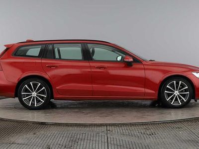 Used Volvo V60 Momentum 163 HP (119 kW) 2021 Fusion red Estate