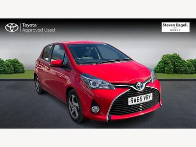 Used Toyota Yaris Hybrid 2016 Red Hatchback
