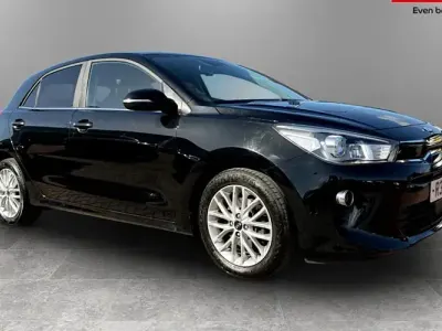 Begagnad Kia Rio 101 HK (74 kW) 2020 Halvkombi
