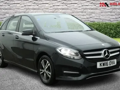 Begagnad Mercedes B180 SE 2016 Svart Minibuss