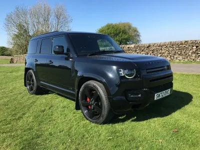 Used Land Rover Defender 300 HP (220 kW) 2022 Black SUV